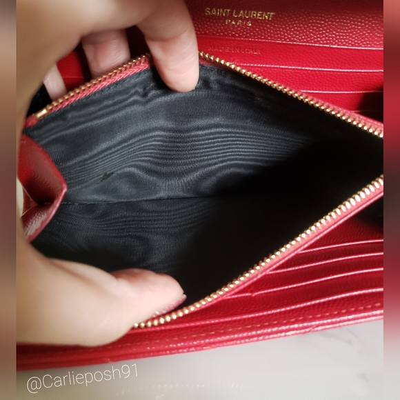 *SOLD* Authentic Pre-owned Yves Saint Laurent Grain De Poudre Envelope Wallet - Picture 8 of 14